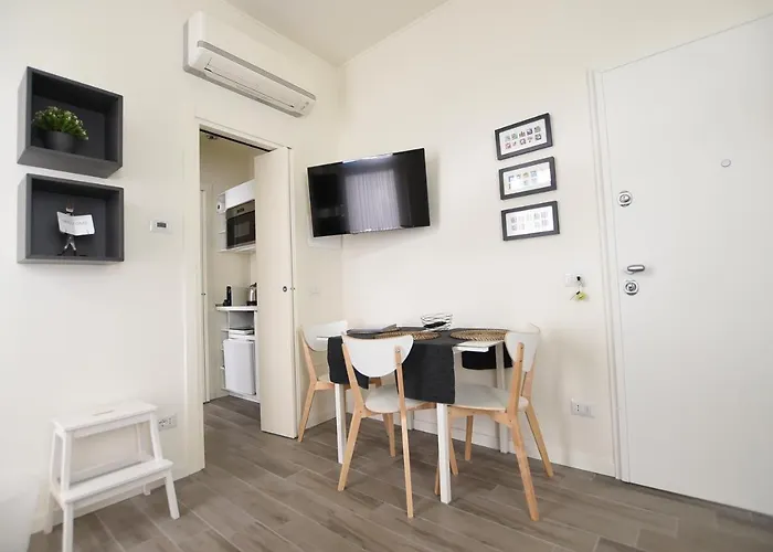 Apartment Lake Como Holiday Apartments *