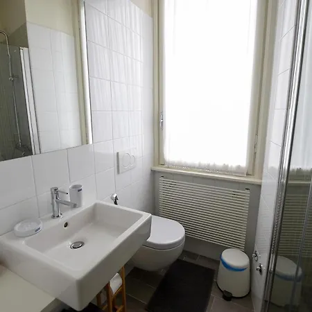 Lake Como Holiday Apartments Όπως