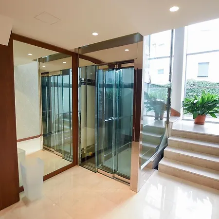 Διαμέρισμα Lake Como Holiday Apartments *