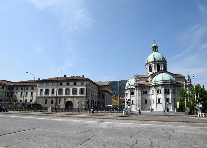 Lake Como Holiday Apartments Appartamento Côme